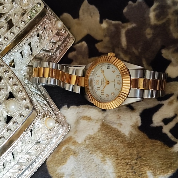 Women\'s Timex Indiglo metal bezel stainless steel watch gold and silver main image 14